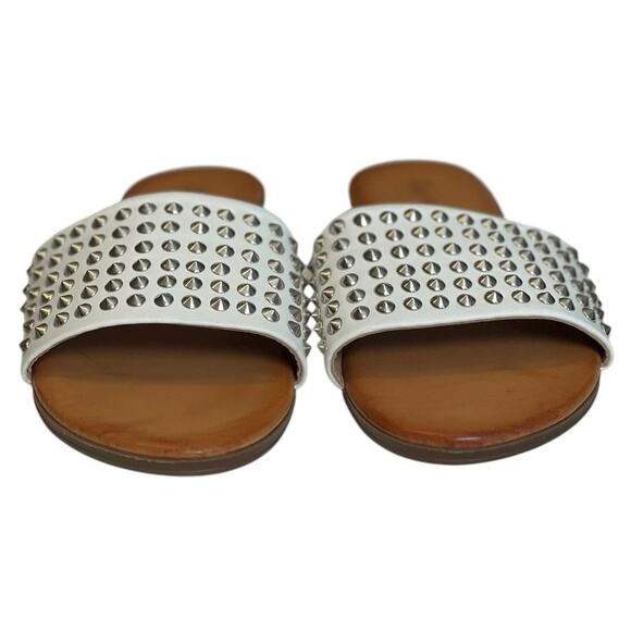 NWOT Zigi Soho Slides - White Faux Leather with Silver Studs - 9 - Picture 5 of 10